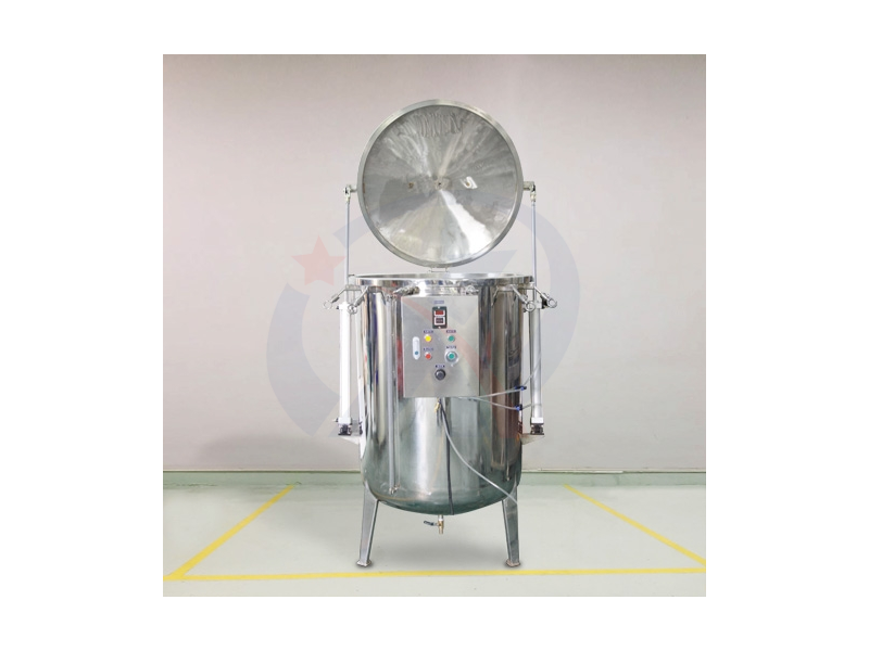 IPX7-8压力浸水试验箱